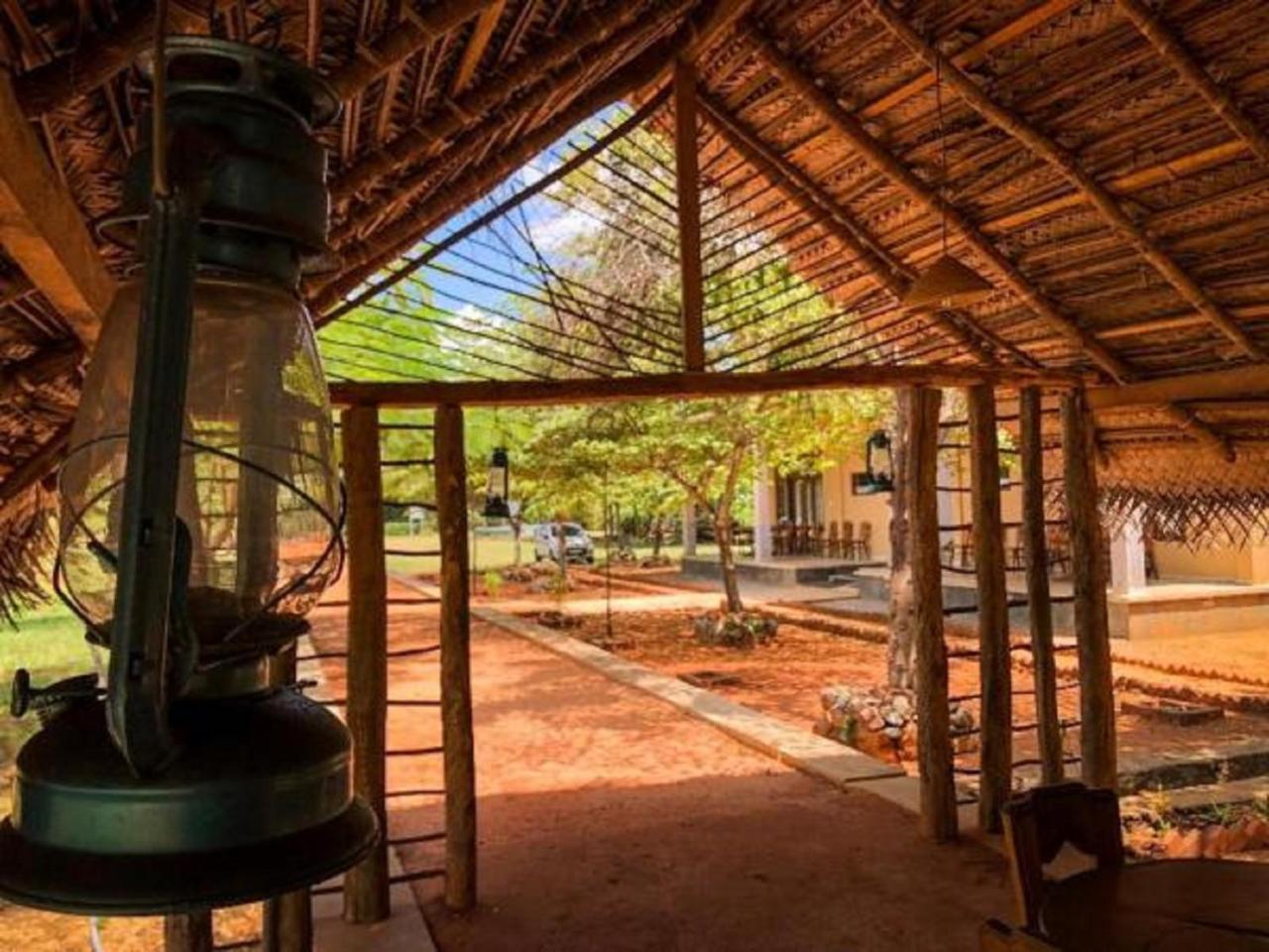 Castle Rock Sigiriya Ξενοδοχείο Kibissa Εξωτερικό φωτογραφία